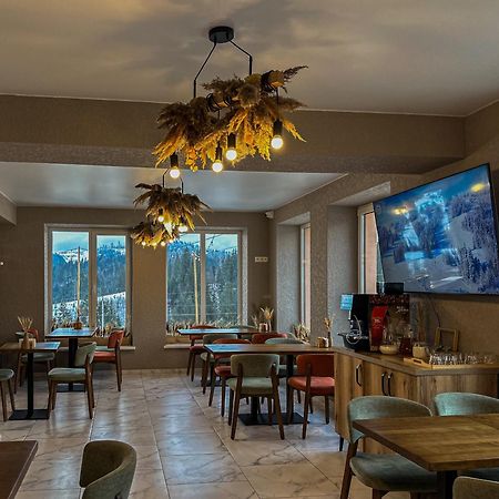Шепіт Лісу Hotell Bukovel Exteriör bild